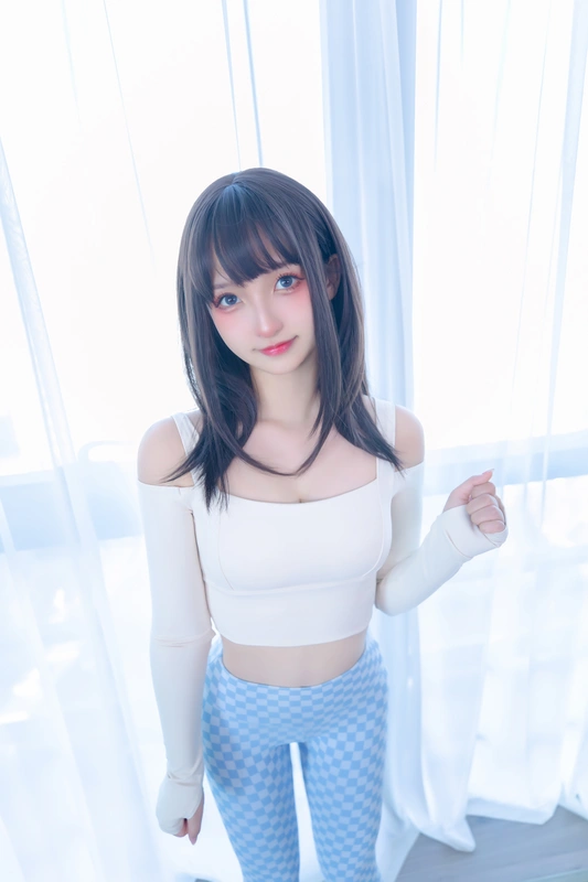 蓝白格 - 神楽坂真冬